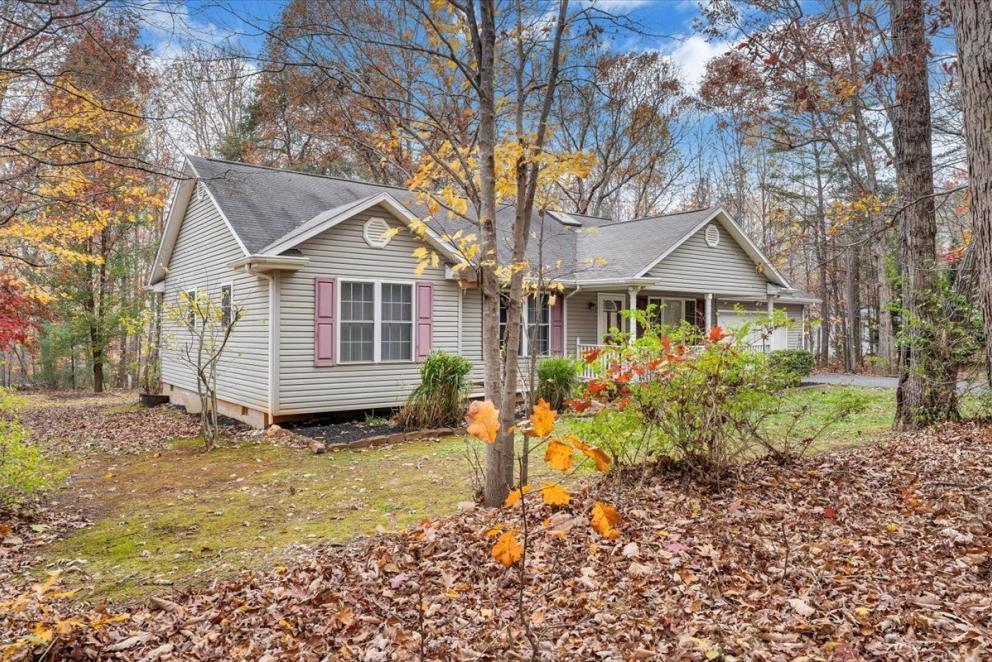 Image for Cozy Country Living in Bedford County