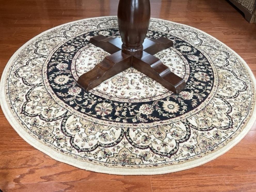 Image for Just in Time for Summer URGENT Short Notice Lake House Downsizing