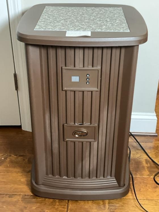 Image for Fine Finds in Roanoke