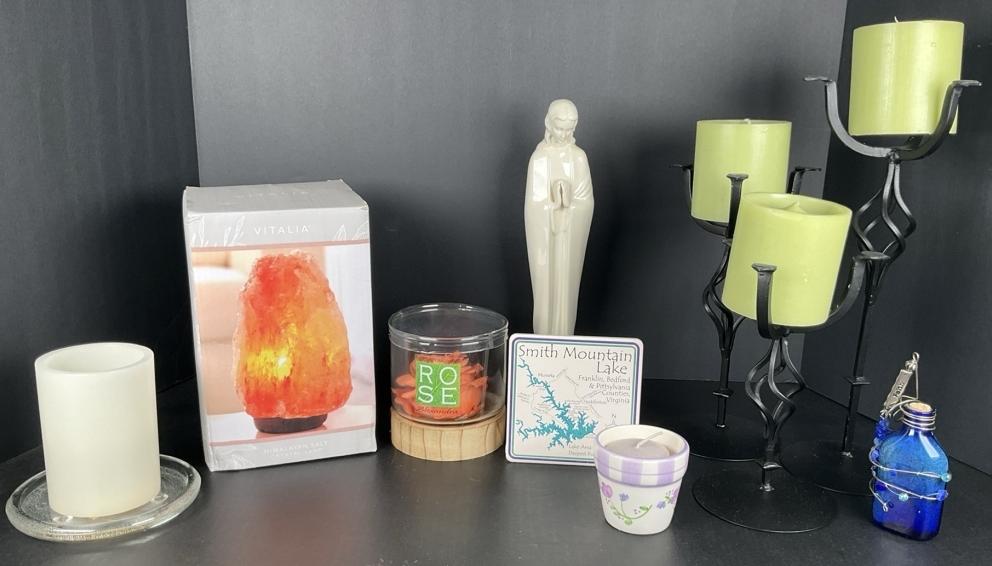 Image for Fine Finds in Roanoke