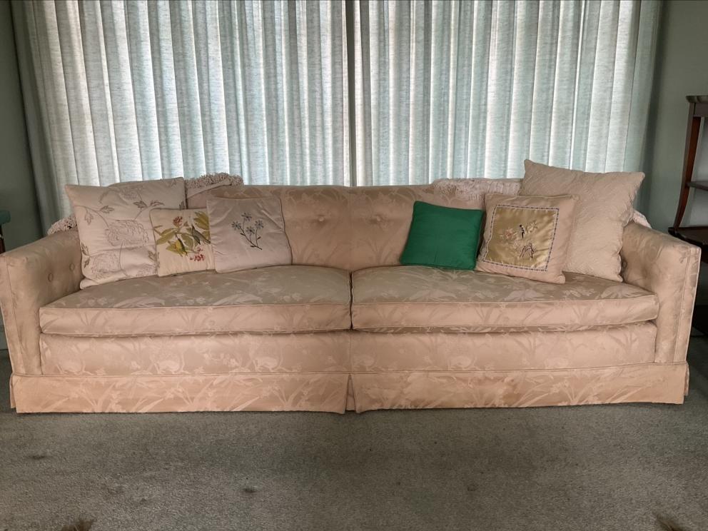 Image for The Roanoke Elegance Estate: Jewelry, Silver, Art & Antiques