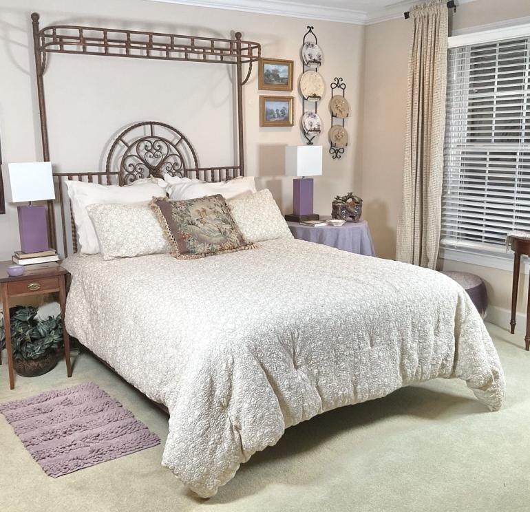 Image for Luxury Home Furnishings: Designer Pieces & Decorator Accents