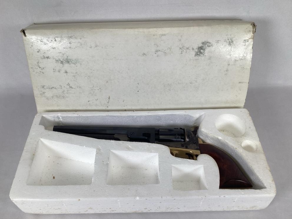 Image for Winter Gun Auction