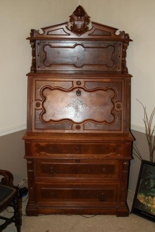 Image for Collector’s Downsizing Auction (Online Only)