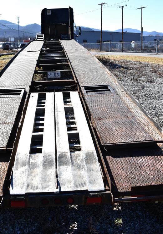 Image for Towing & Transport Tractor Trailer Auction- Online Only!