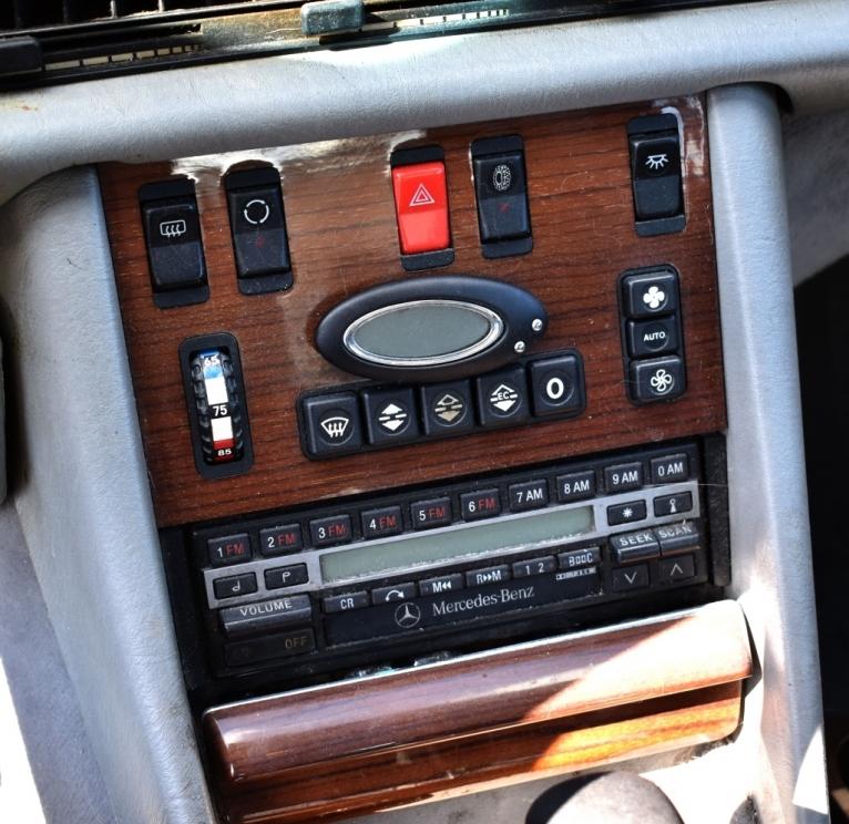 Image for 1991 Mercedes Benz 300SE