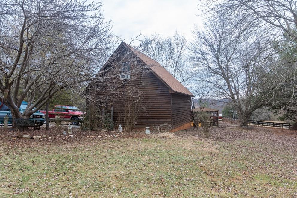 Image for Nice Bedford County Home and Mini Farm
