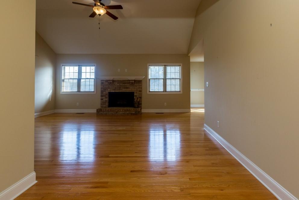 Image for MOVE IN READY-Beautiful Condo