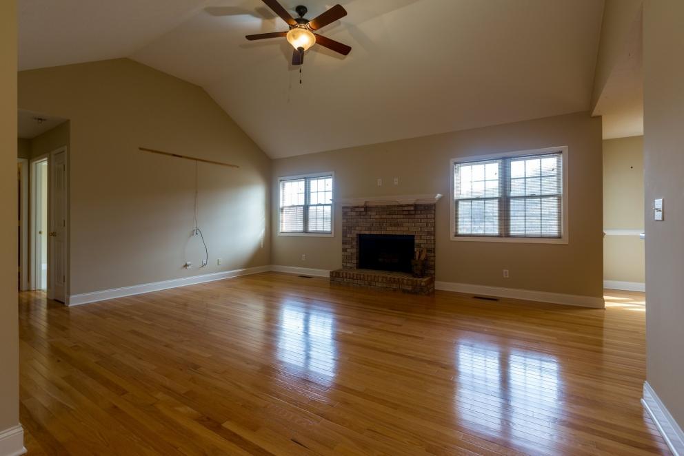 Image for MOVE IN READY-Beautiful Condo