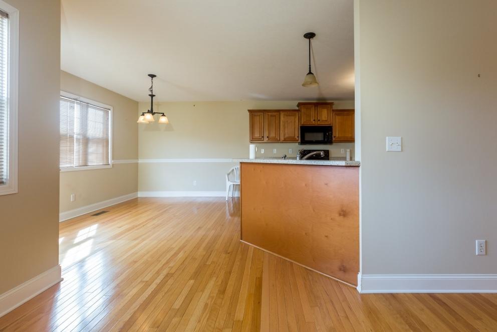 Image for MOVE IN READY-Beautiful Condo