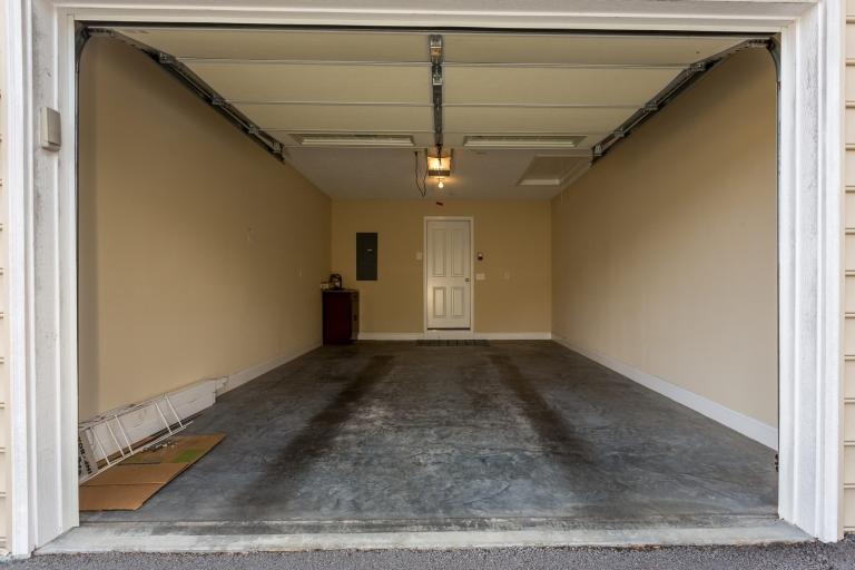 Image for MOVE IN READY-Beautiful Condo