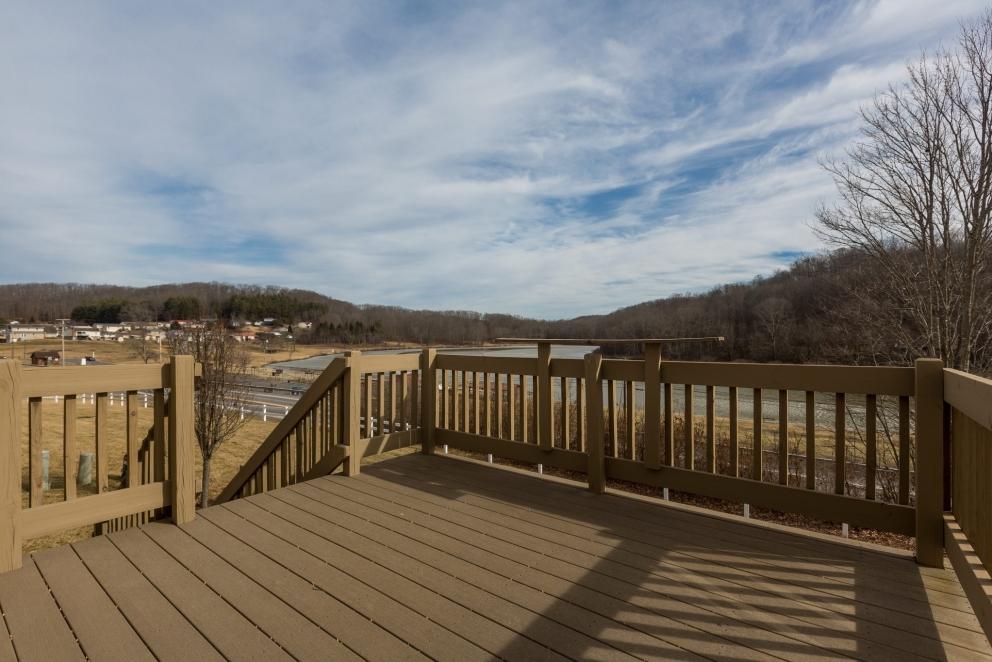 Image for MOVE IN READY-Beautiful Condo