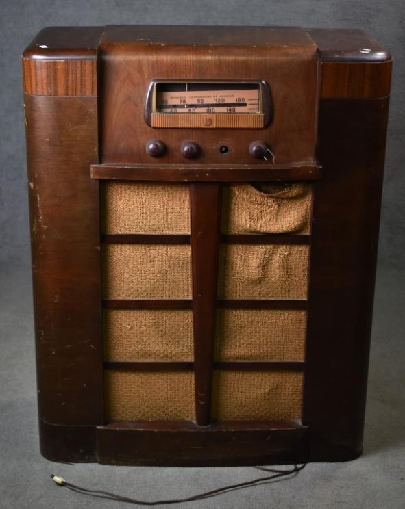 Image for Vintage Radio, Music, & Electronics
