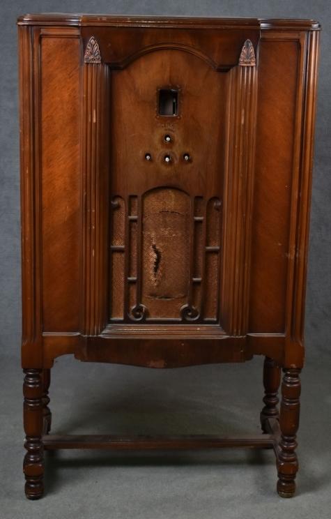 Image for Vintage Radio, Music, & Electronics