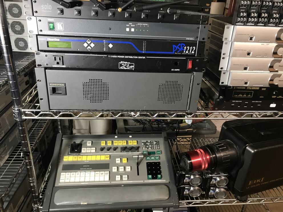 Image for Electronics & Overstock Auction