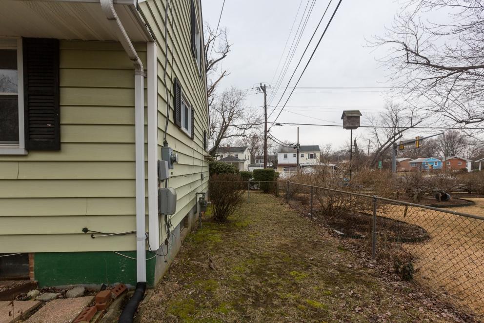 Image for Live Real Estate Auction in Alexandria, Virginia