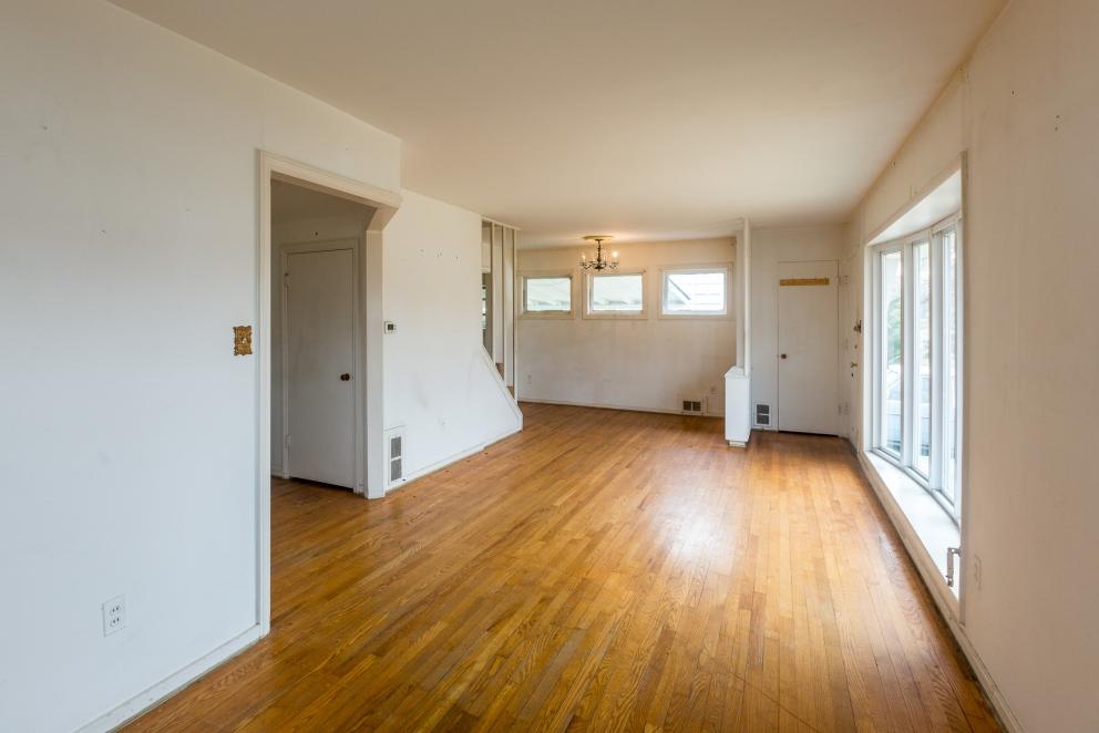 Image for Live Real Estate Auction in Alexandria, Virginia