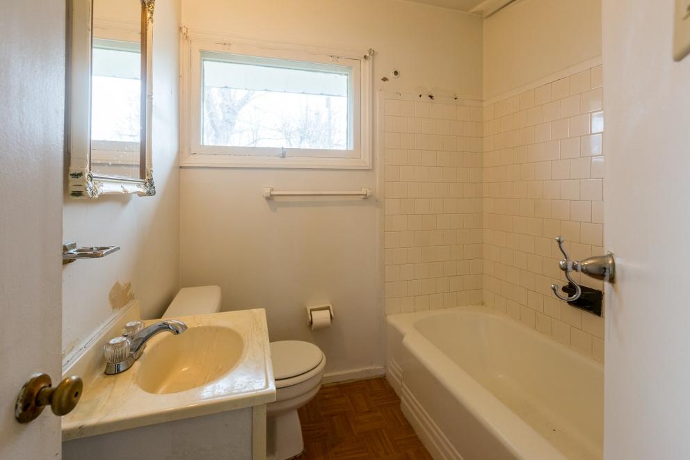 Image for Live Real Estate Auction in Alexandria, Virginia