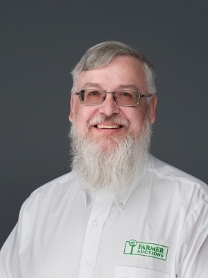 Photo of Larry Clevinger