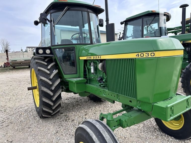 View Gallery: JD 4030 | $25,200