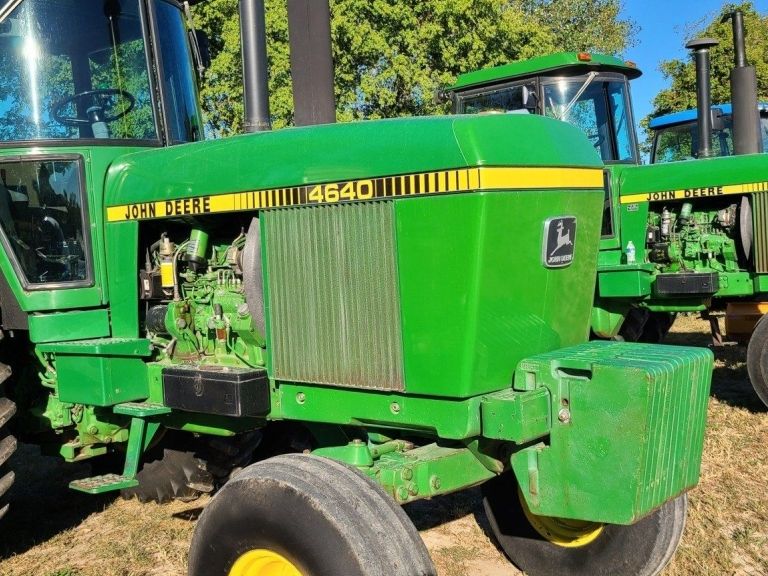 View Gallery: 2 - JD 4640's | Off same Farm | Selling Price for Pair | $62,000 | ($31,000 Each)