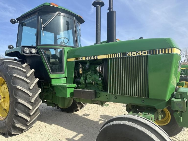 View Gallery: JOHN DEERE 4640 | $40,000