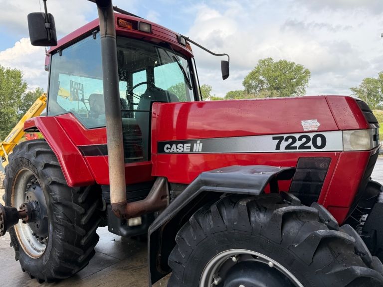 View Gallery: Case IH 7220 MFD 6400 hrs | 58,500