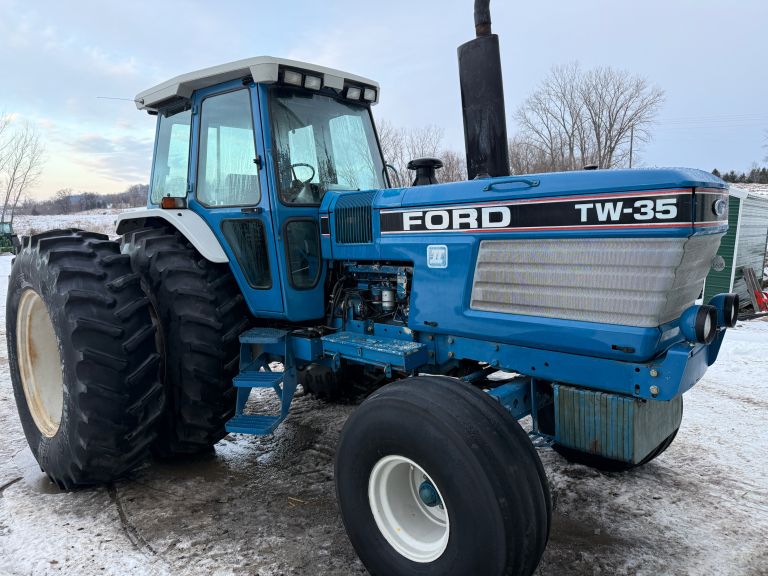 View Gallery: Ford TW-35 | 33,500