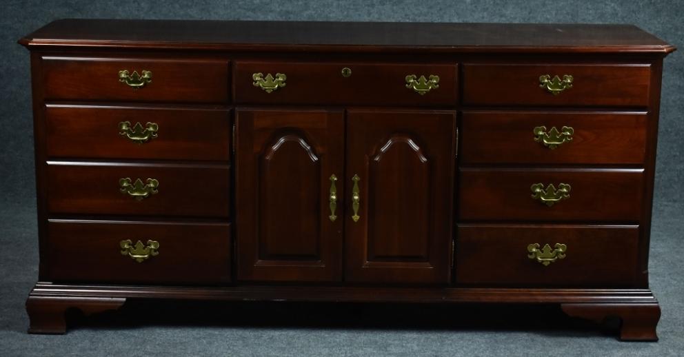 Image for LIVE Summer Collector’s Auction