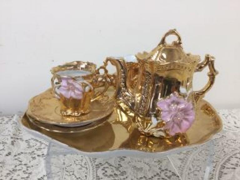 Image for HEIRLOOM ORIGINALS ANTIQUE GALLERY