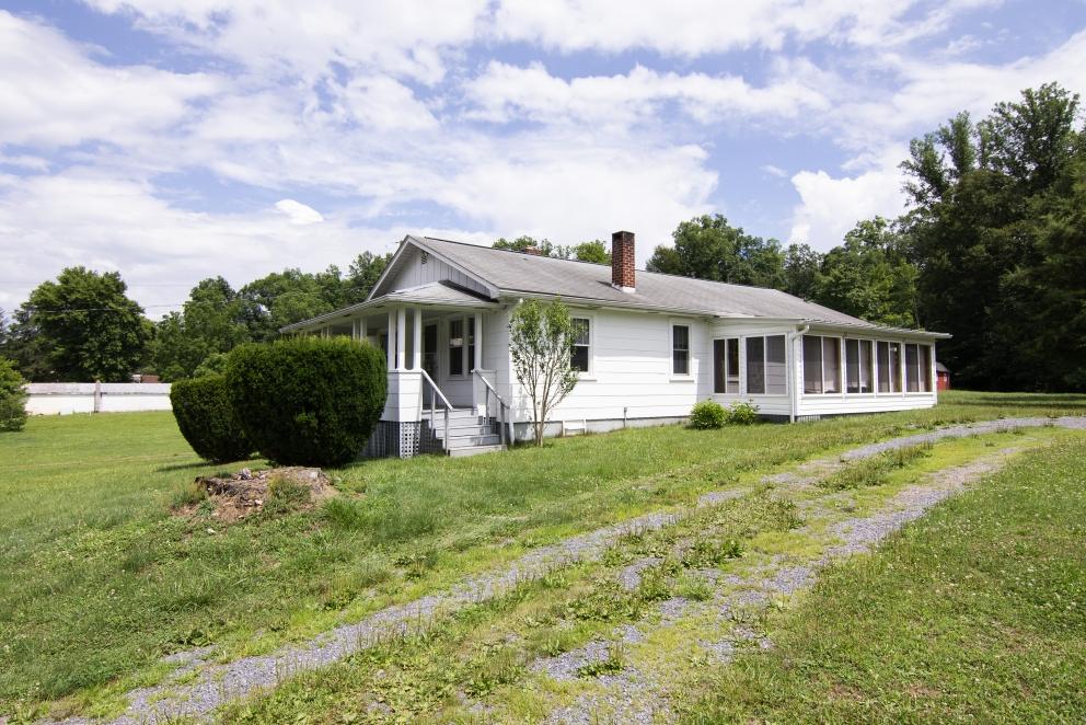 Image for NICE SUMMERS COUNTY HOME w/ WORKSHOP