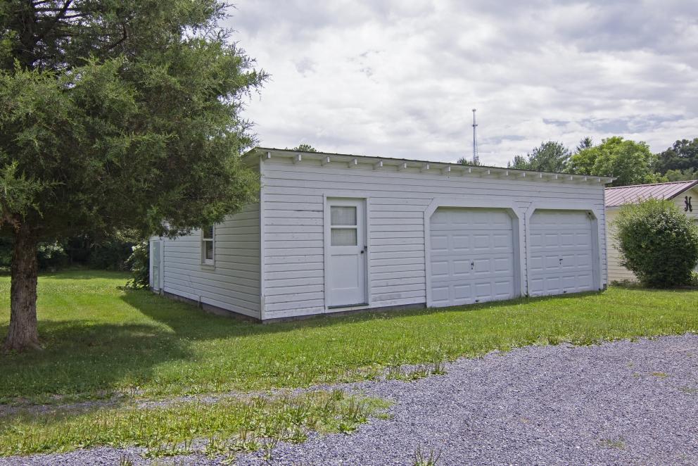 Image for NICE SUMMERS COUNTY HOME w/ WORKSHOP