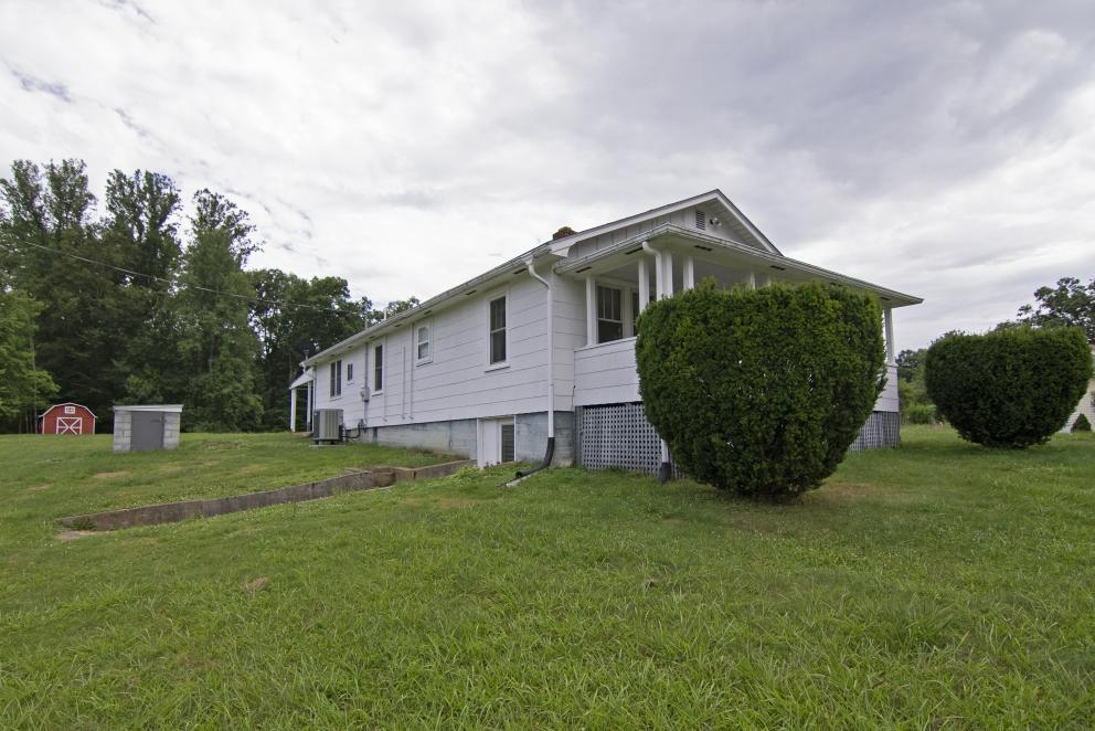 Image for NICE SUMMERS COUNTY HOME w/ WORKSHOP