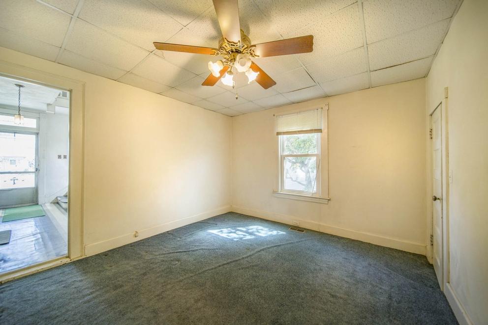 Image for REAL ESTATE AUCTION - SALEM, VA