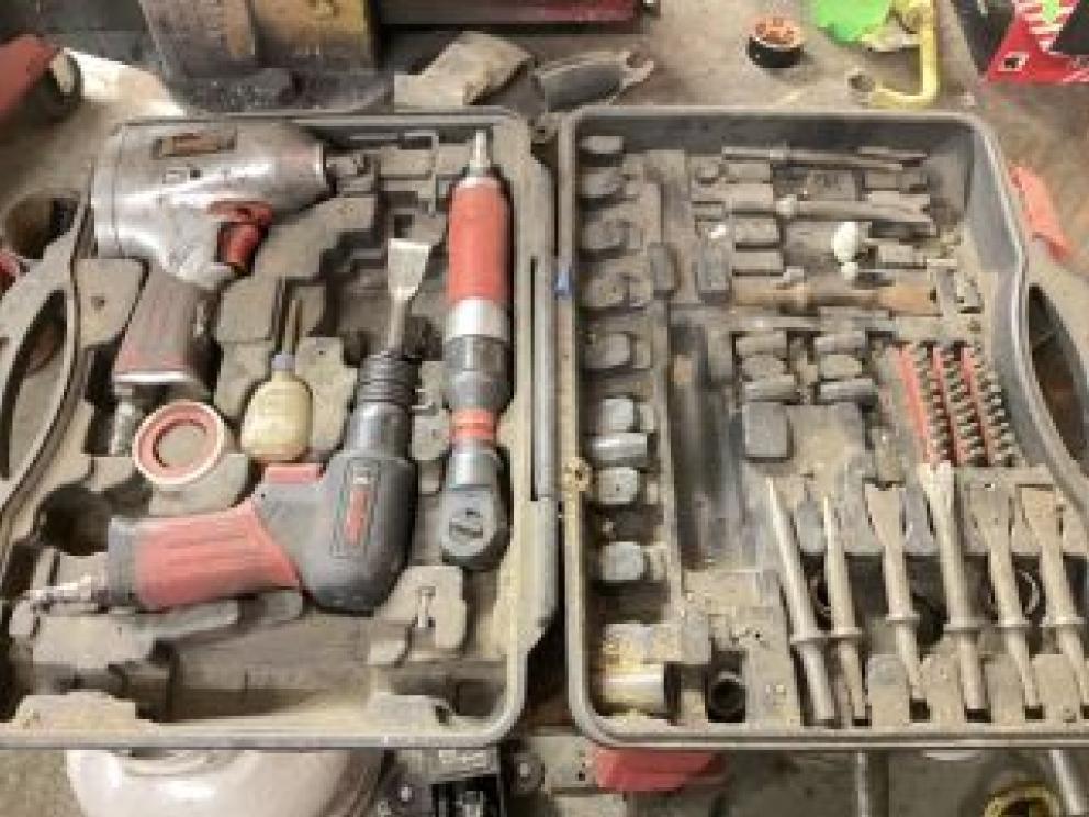 Image for URGENT SHORT NOTICE - Substantial Beckley Collection