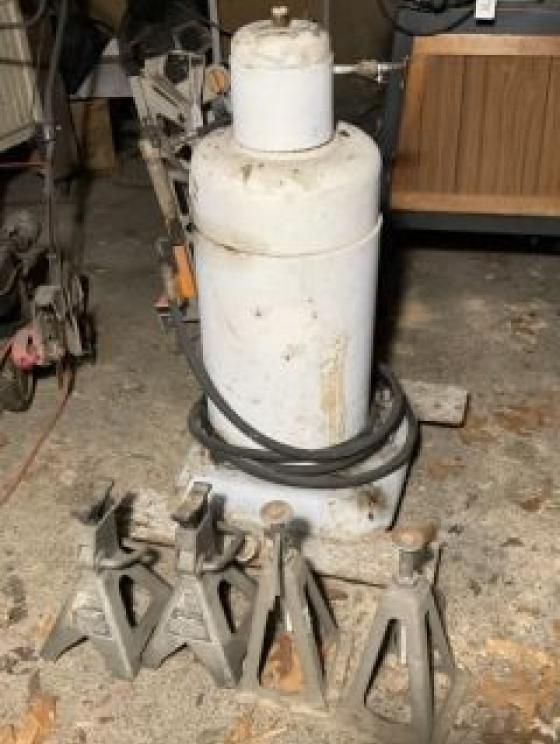 Image for URGENT SHORT NOTICE - Substantial Beckley Collection