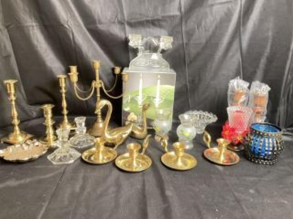 Image for The Large Collective Estate of Wilma & Clarence “Hump” Newton-PART 2