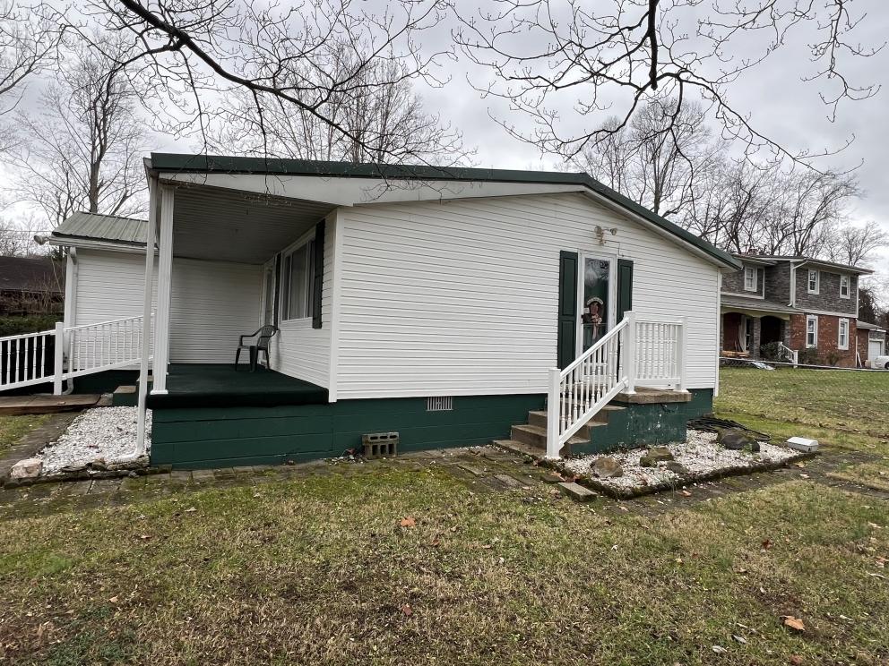 Image for Bungalow Near the River - St. Albans, WV