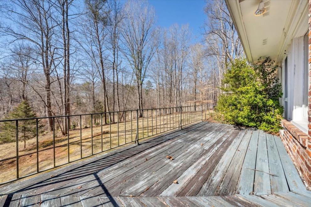 Image for Martinsville Suburban Home in Chatmoss Development