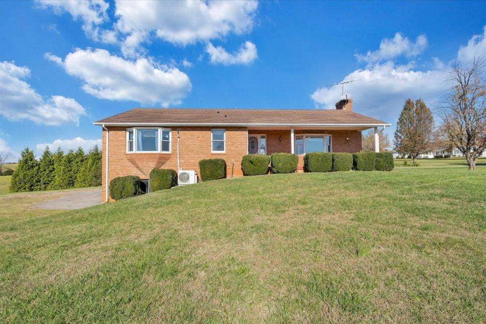 Image for Your Moneta, VA Country Home