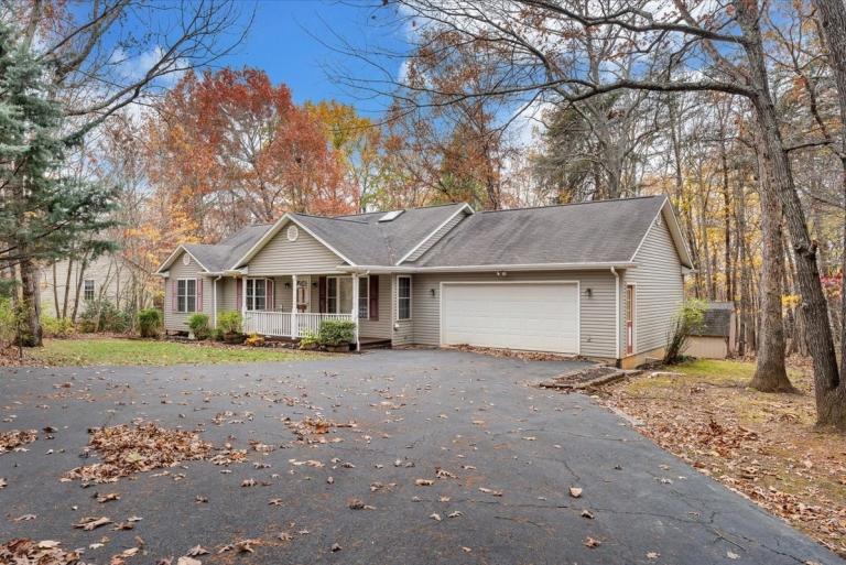 Image for Cozy Country Living in Bedford County