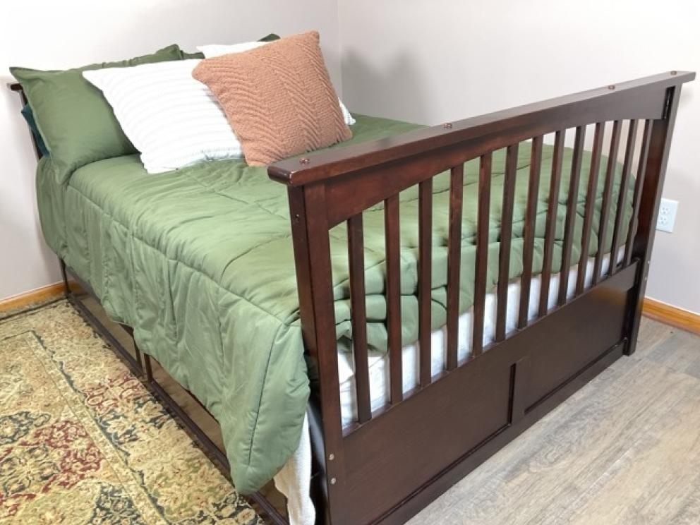 Image for Just in Time for Summer URGENT Short Notice Lake House Downsizing