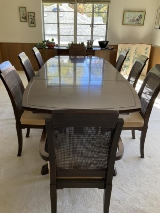 Image for Tomchin Family Downsizing - Bluefield, WV