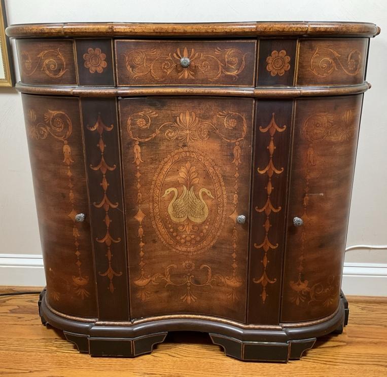 Image for Luxury Home Furnishings: Designer Pieces & Decorator Accents