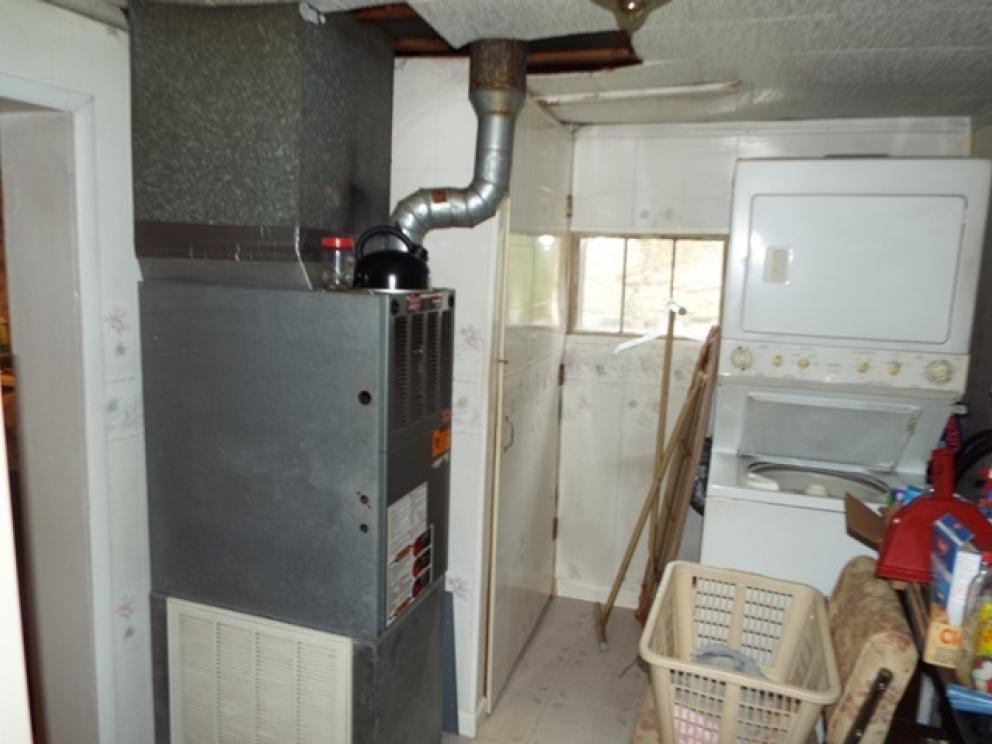 Image for Private West Virginia Country Home Auction