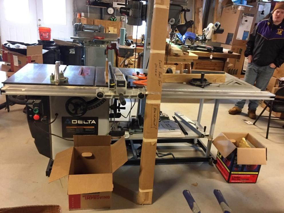 Image for Woodworking Equipment & Farmall Tractor Auction