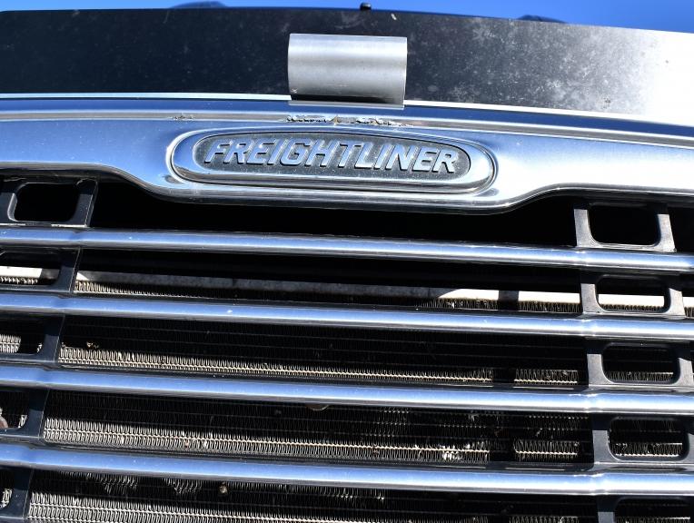 Image for Towing & Transport Tractor Trailer Auction- Online Only!