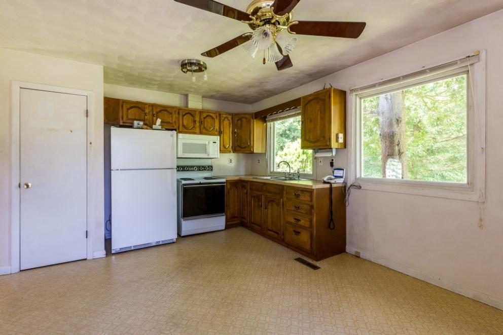 Image for HOME, LAND & CABIN-BEAUTIFUL CRAIG CO. VIRGINIA REAL ESTATE