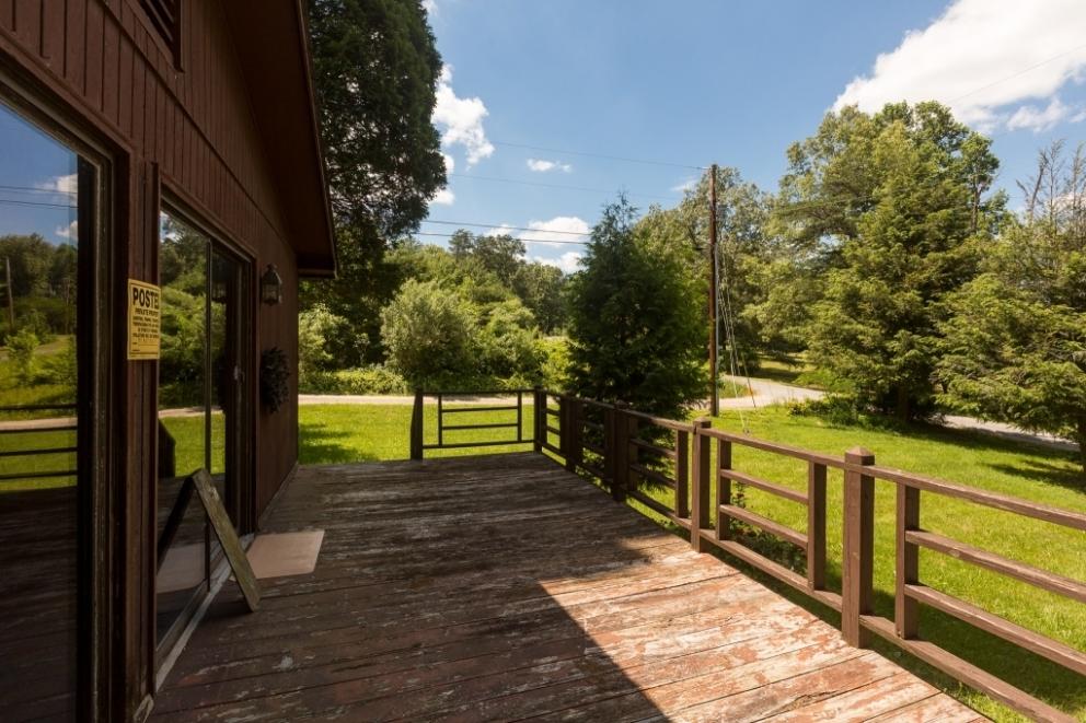 Image for HOME, LAND & CABIN-BEAUTIFUL CRAIG CO. VIRGINIA REAL ESTATE