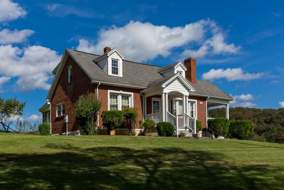 Image for 2 Story Brick Home-Gorgeous Setting